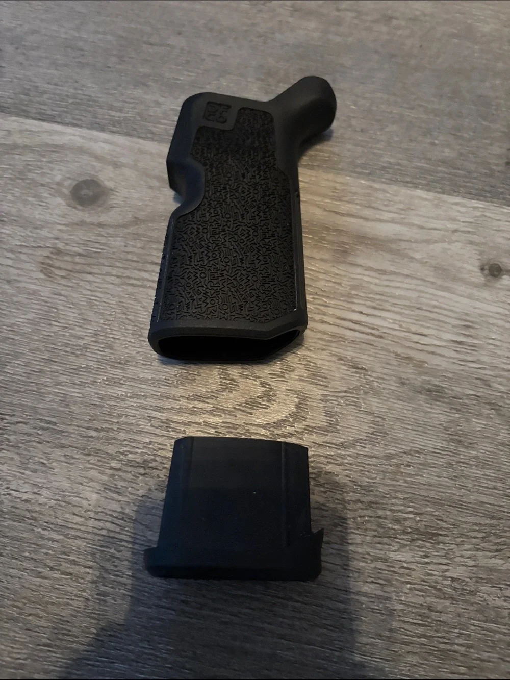 Live Free or Die Co Kung Fu Grip with Plug